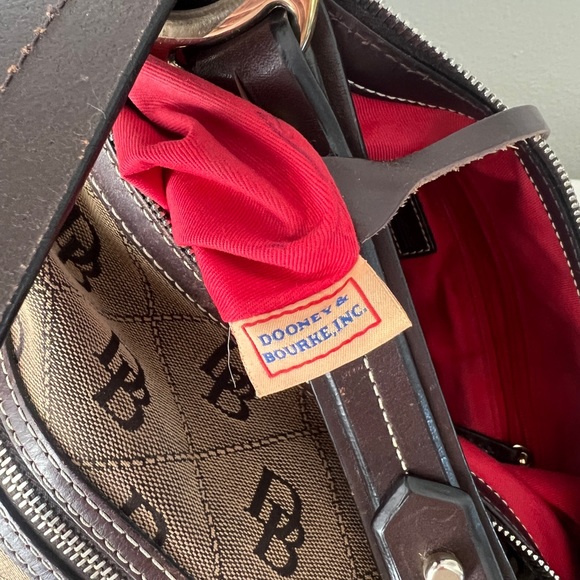 Authentic Dooney & Bourke Bag - Picture 3 of 5
